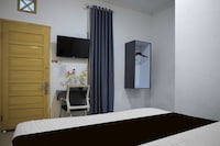 Hotel O near Mesjid Raya Sumatera Barat formerly Sachila Residence