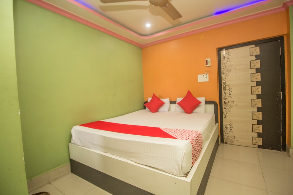 OYO 45580 Gitanjali Hotel, Raiganj, Raiganj