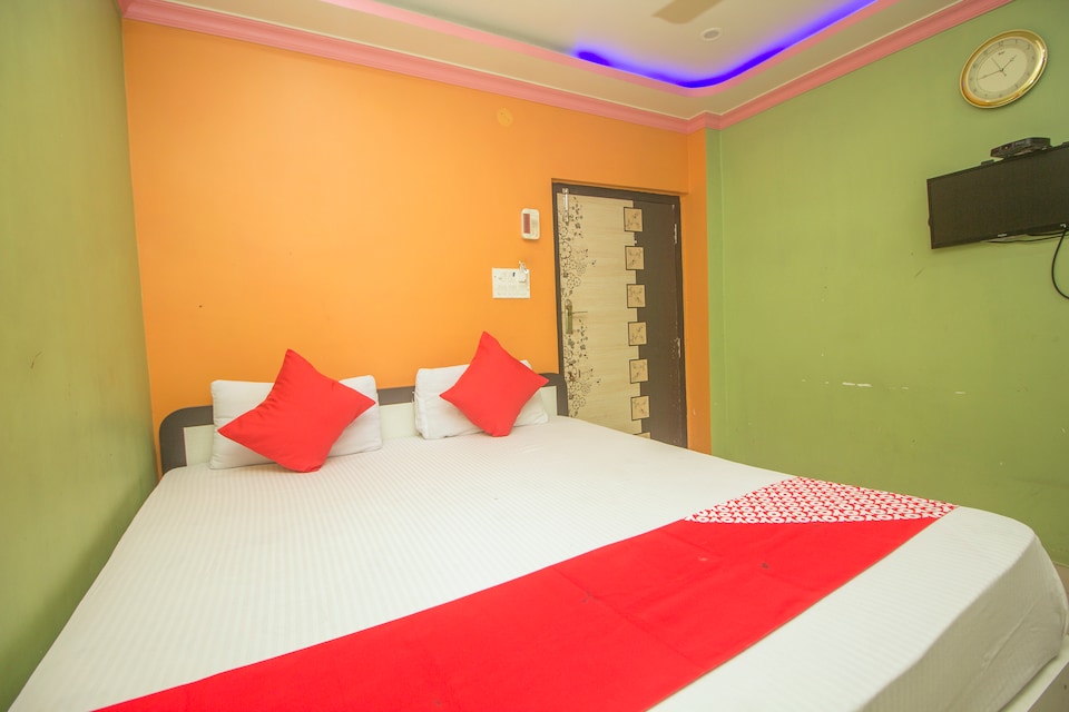 OYO 45580 Gitanjali Hotel, Raiganj, Raiganj