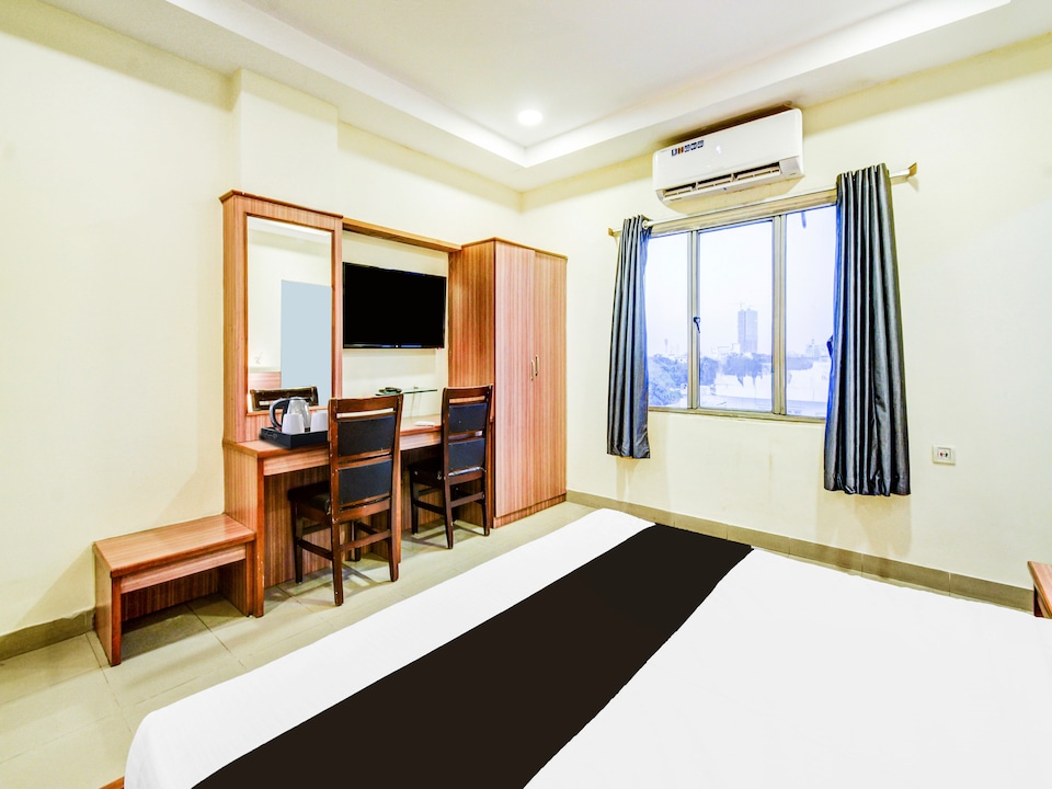 Townhouse Red Hills Lakdikapul Formerly Sitara Grand, Lakdikapul, Hyderabad