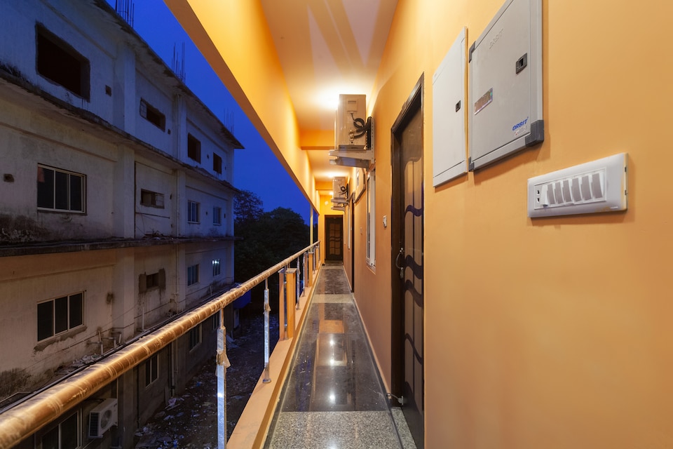 OYO 45600 Ajay Residency, Tambaram Chennai, Chennai