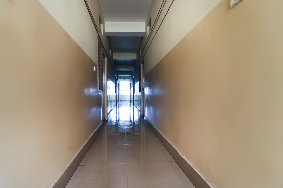 SPOT ON 45608 Hotel Pranjal, Patna Station, Patna