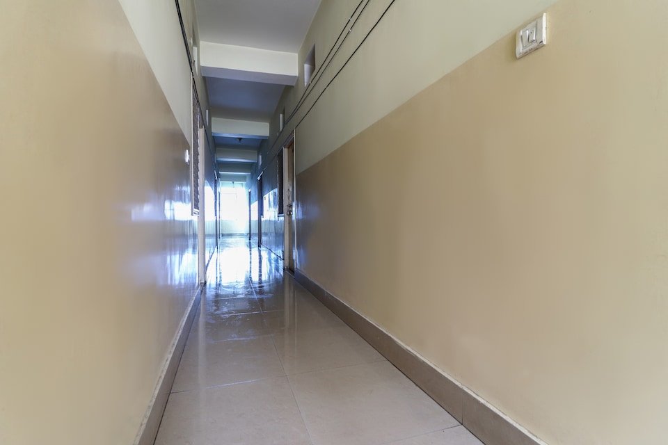 SPOT ON 45608 Hotel Pranjal, Patna Station, Patna