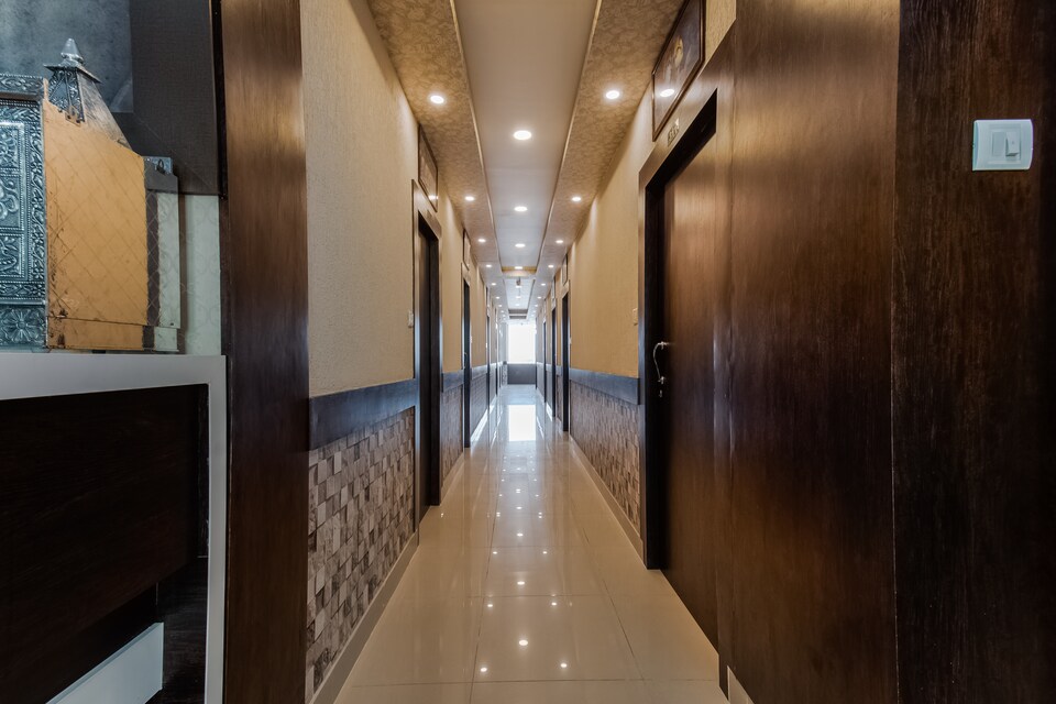 OYO The Legend Inn, Bailey Road, Patna