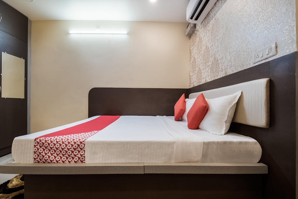 OYO The Legend Inn, Bailey Road, Patna