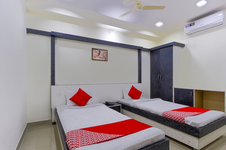 OYO 45627 Hotel Karavali Residency, Raichur, Raichur