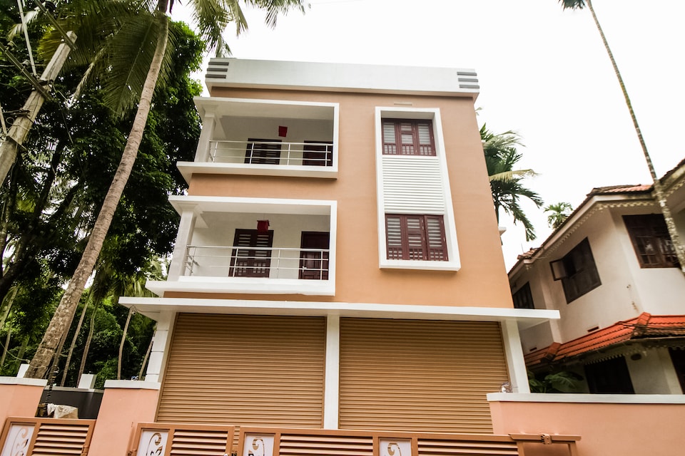 OYO Home 45629 Splendid Stay Screed Apartment, Calicut City, कालीकट