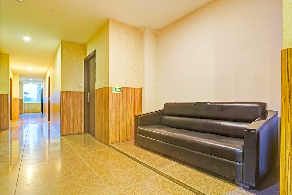 Collection O Nagpur Railway Station Formerly Jagannath Deluxe, Sitabuldi Nagpur, Nagpur