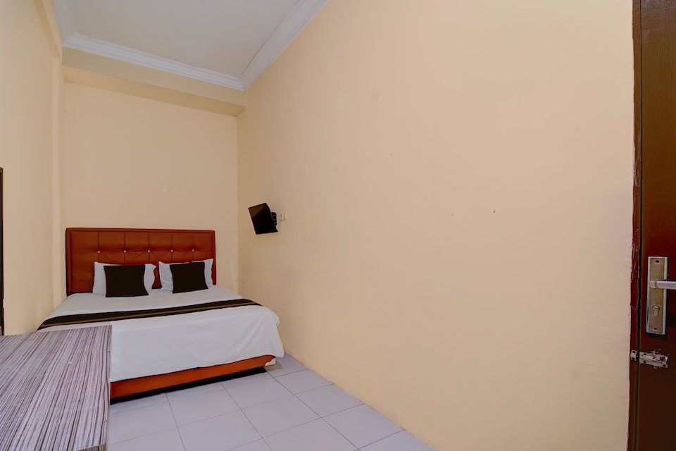 Hotel O Pekanbaru near Mall Ciputra Seraya formerly Lotus Inn, Pekanbaru, Pekanbaru