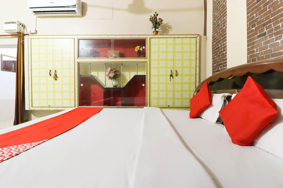 OYO 45677 Hotel Tripureshwari, Sitapur, Sitapur