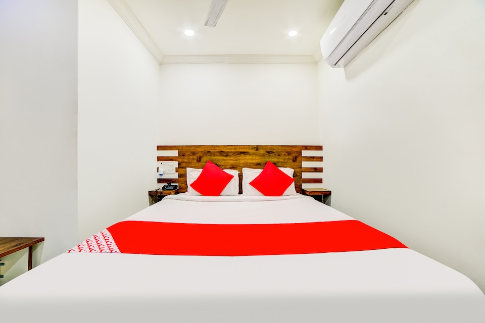 OYO 45679 Hotel Tirumala Grand, Nalgonda city, Nalgonda