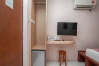 OYO 43968 Sh Hotel Pudu