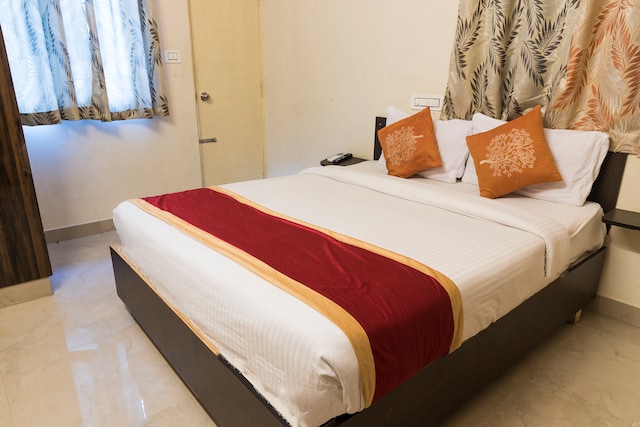 OYO Garden Green Deluxe Near Nexus Mall Koramangala