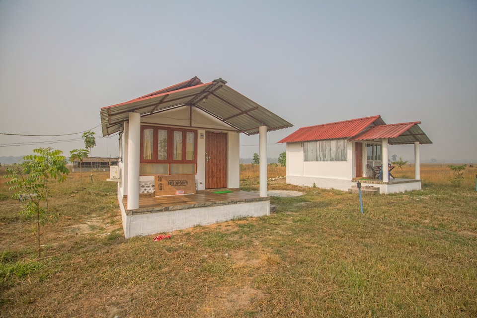 OYO 45708 Royal Ecohut , Dooars, Latagudi