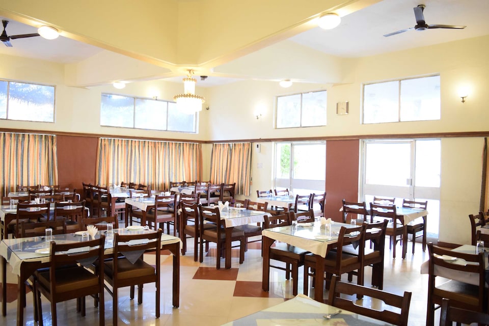 OYO Rooms 002 TST Tech, HUDA CENTRE 1, Gurgaon
