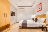 Townhouse Yashobhoomi Formerly Hotel Grand Tashree