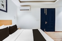 Super Townhouse Yashobhoomi Formerly Hotel Grand Tashree