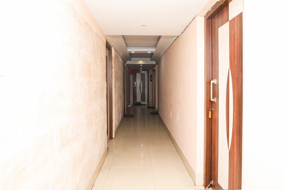 Hotel O Daffodil Guest House , New Town, Kolkata