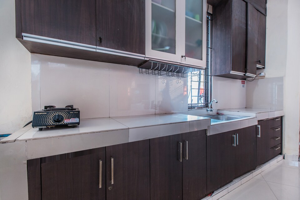 OYO Life 1203 Hunian Tinggal Mega Rich, Cikarang, Bekasi