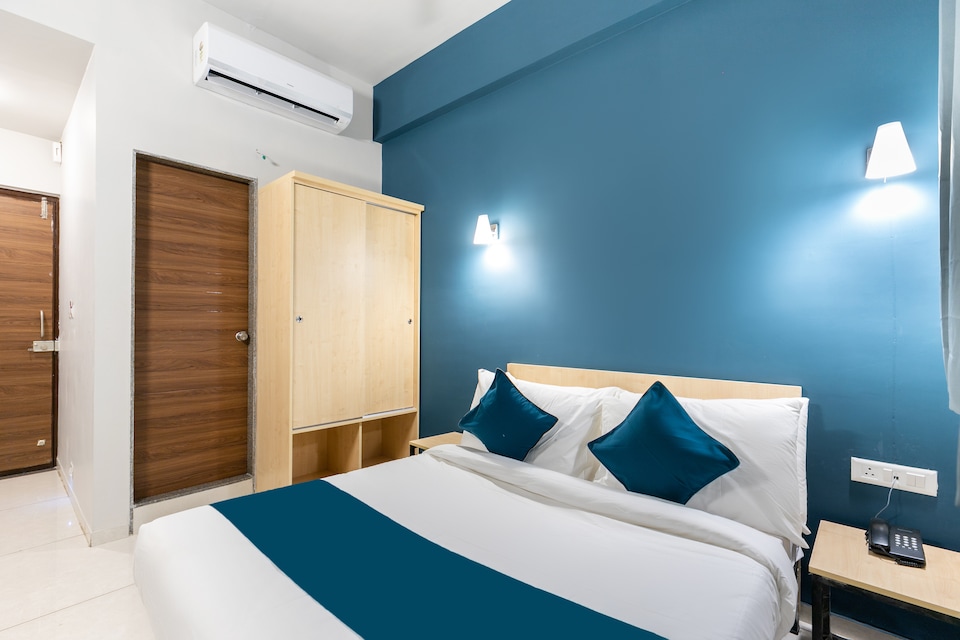 SilverKey Executive Stays 45748 C3 Celebration City Centre, SG Highway Ahmedabad, Ahmedabad