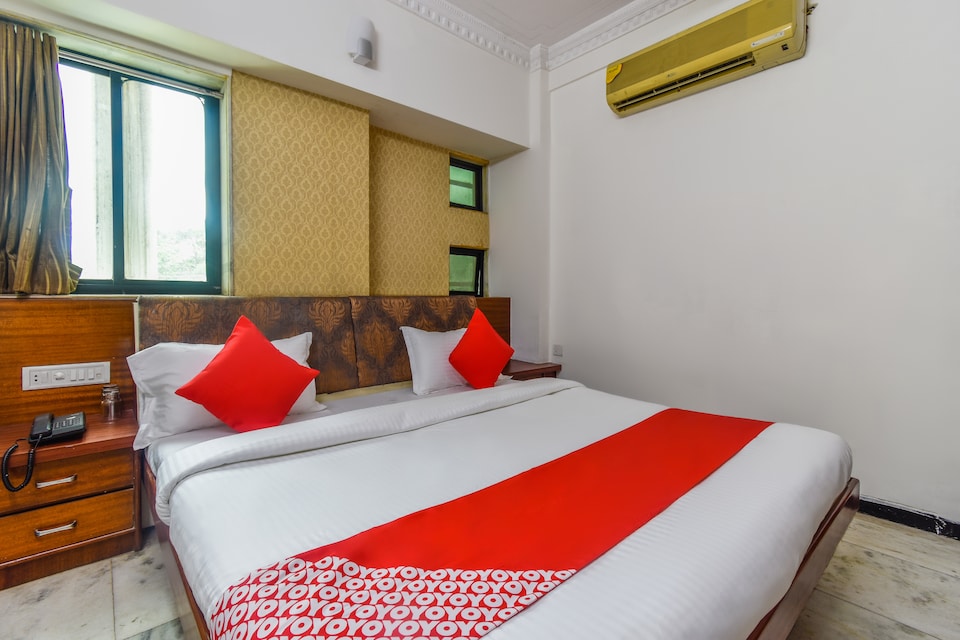 Capital O 45753 Hotel President Inn, City Centre Nashik, Nashik