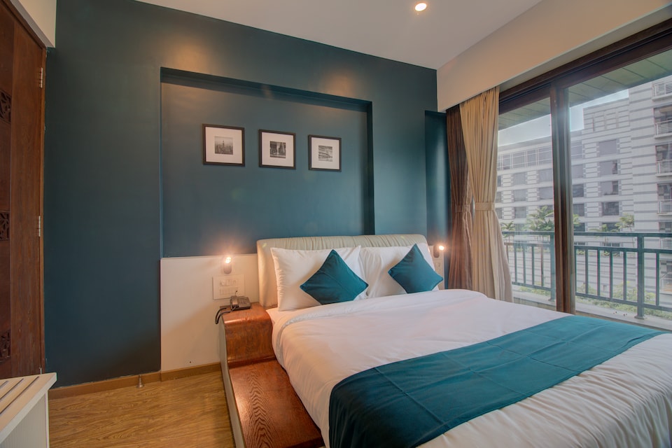 Silverkey Executive Stays 45760 Rizvi East Street, South Mumbai, Mumbai