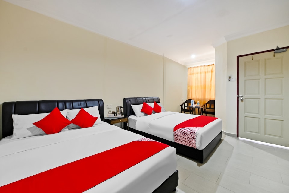 OYO 43982 Bj Bayview Inn, Langkawi Central, Langkawi