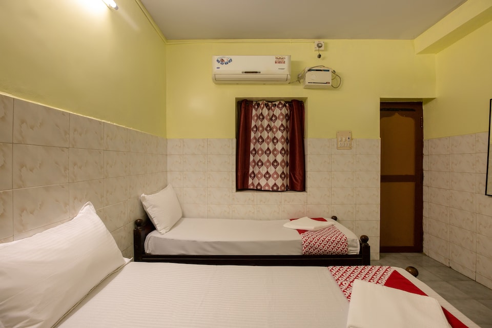 Live as CHN1741, Anna Salai Chennai, Chennai