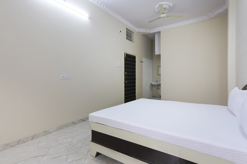   SPOT ON   45794  Delight Residency, Vijay Nagar Indore, Indore