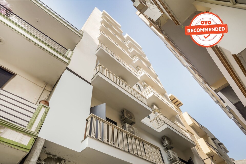 Collection O 45795 Hanuman Vihar Sector 49, Noida City, Noida