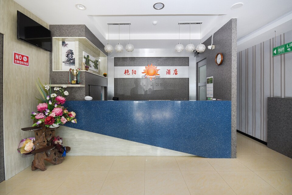 OYO 43990 Sunshine Inn, Bintulu, Bintulu