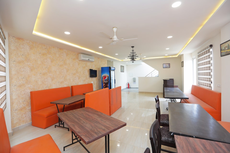 Prop Live in New code - AGR713, Shilpgram, Agra