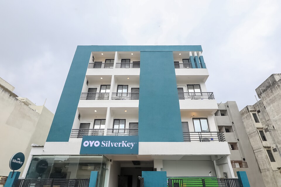 OYO SilverKey 45821 Chikitsaknagar, Vijay Nagar Indore, Indore