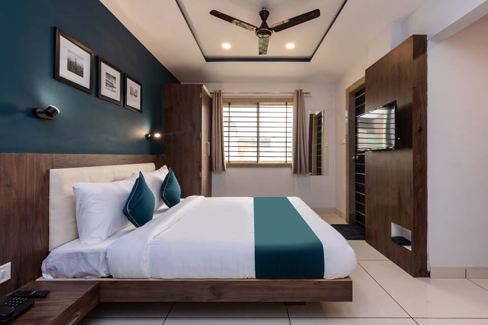  SilverKey Executive Stays 45843 Chikitsak Nagar, Vijay Nagar Indore, Indore
