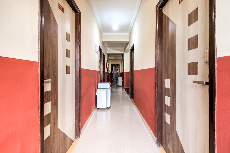 Flagship 45852 Hotel Happy Journey, Bailey Road, Patna