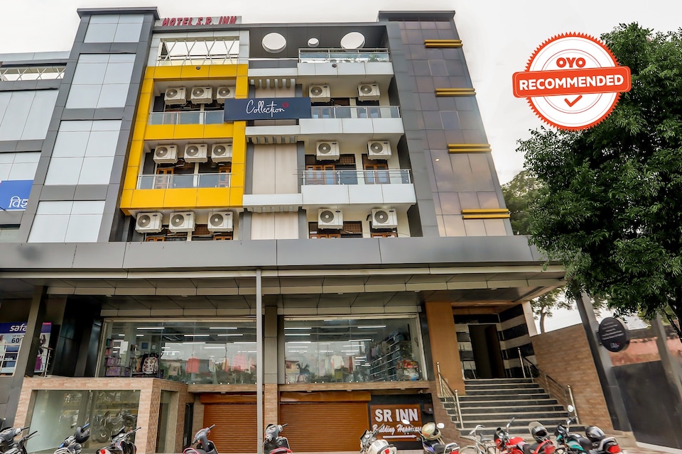 Collection O 45853 SR Inn Awas Vikas, IIT Kanpur, Kanpur