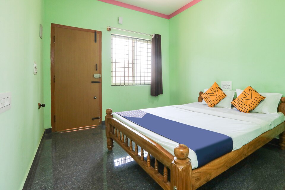 OYO 45887 Yeshwitha Residency, Mysore Outer-II, Mysore
