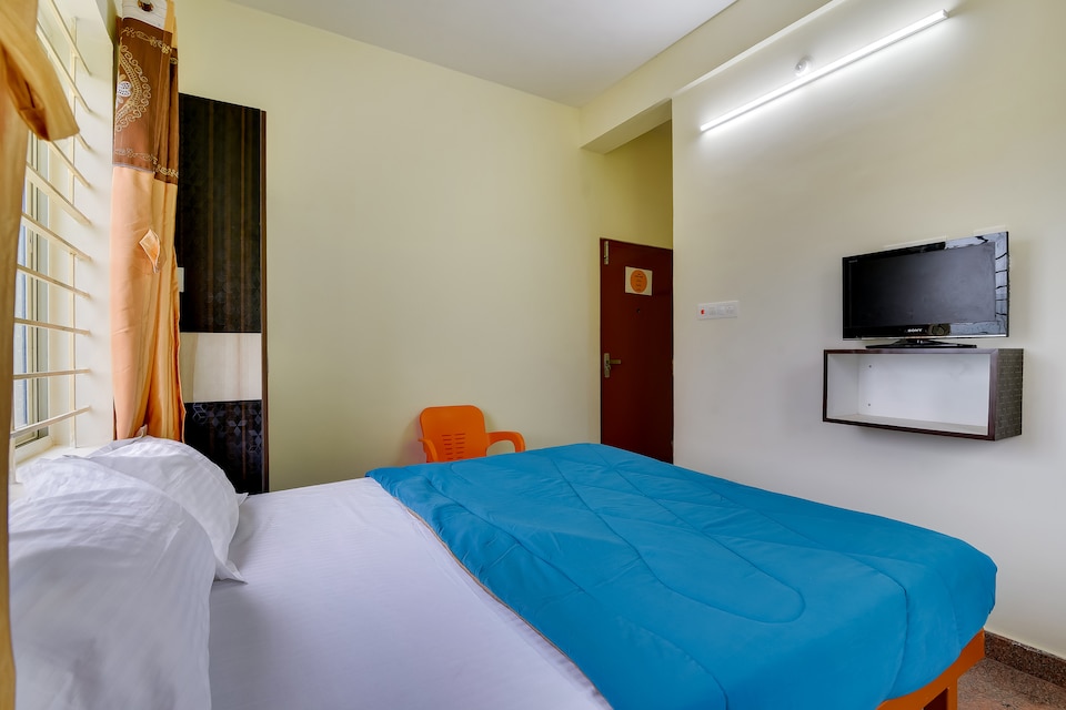 SPOT ON 45889 Sri Daksha Inn, RVS Nagar, Chittoor