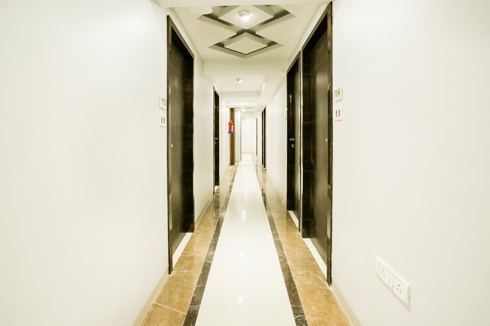 Live on MUM820, Colaba Mumbai, Mumbai