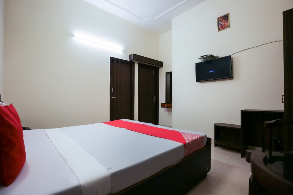 OYO 4601 सिटी प्लाजा, Mohali, मोहाली