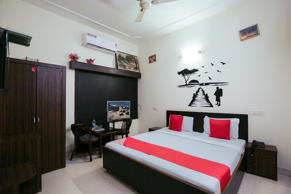 OYO 4601 सिटी प्लाजा, Mohali, मोहाली