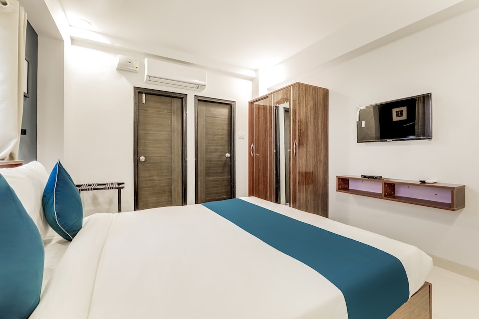 OYO SilverKey 45970 Shanti View Bilawali Lake, Bhawarkua Indore, Indore