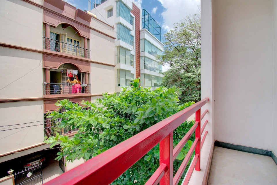 OYO 4606 Hotel Maple Green Suites, Koramangala Sony World Signal, Bangalore