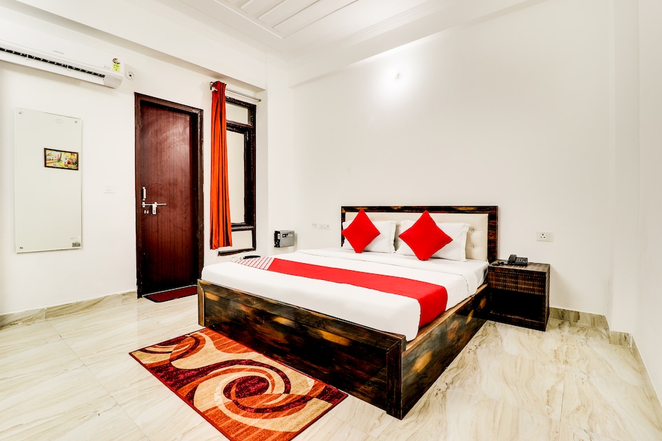 OYO 45991 Hotello, Gomti Nagar Lucknow, Lucknow