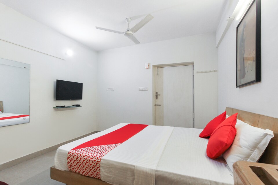OYO 45997 Gsn Residency, Avinashi Road Coimbatore-II, Coimbatore