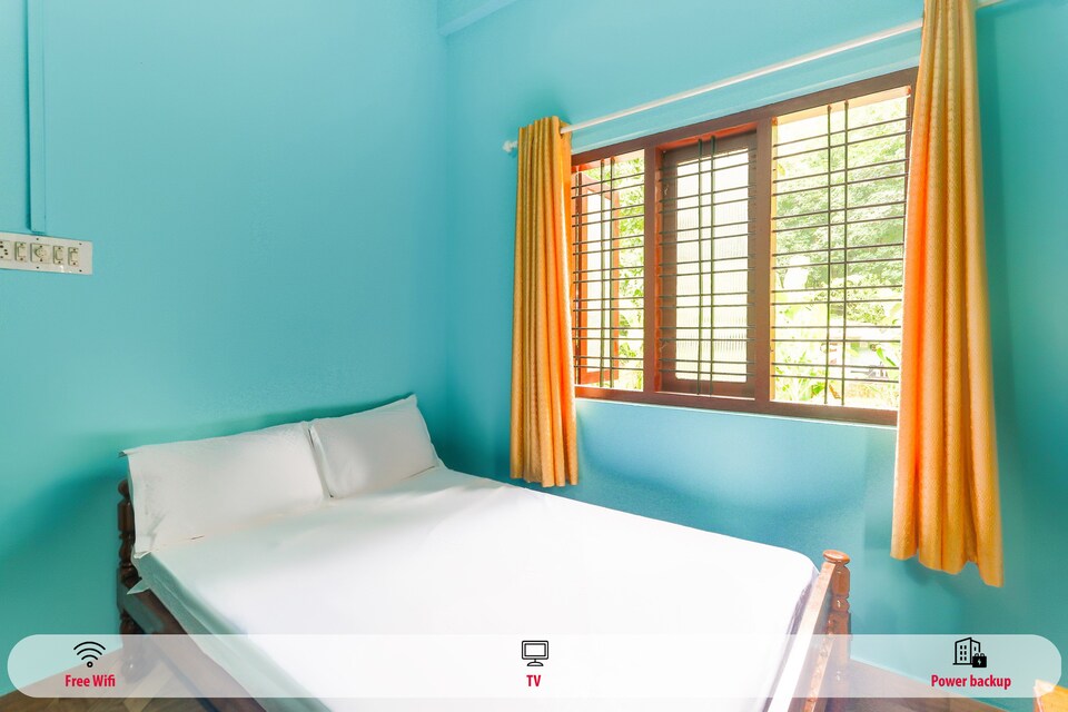 OYO 46011 Vadakkekarayil Tourist Home, Neriamangalam, Munnar