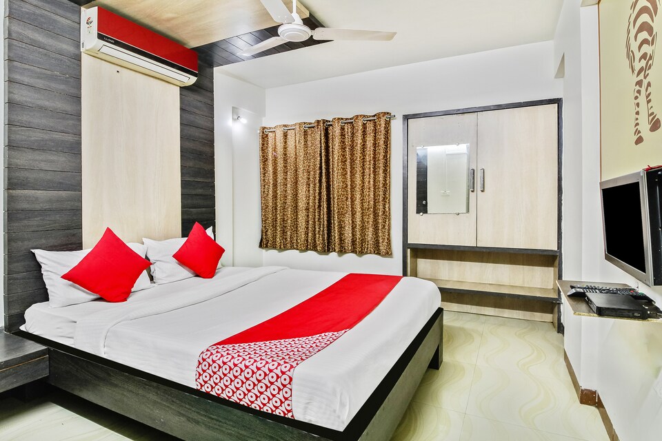 OYO 46049 Hotel Mauli Palace, Trimbakeshwar Nashik, Nashik