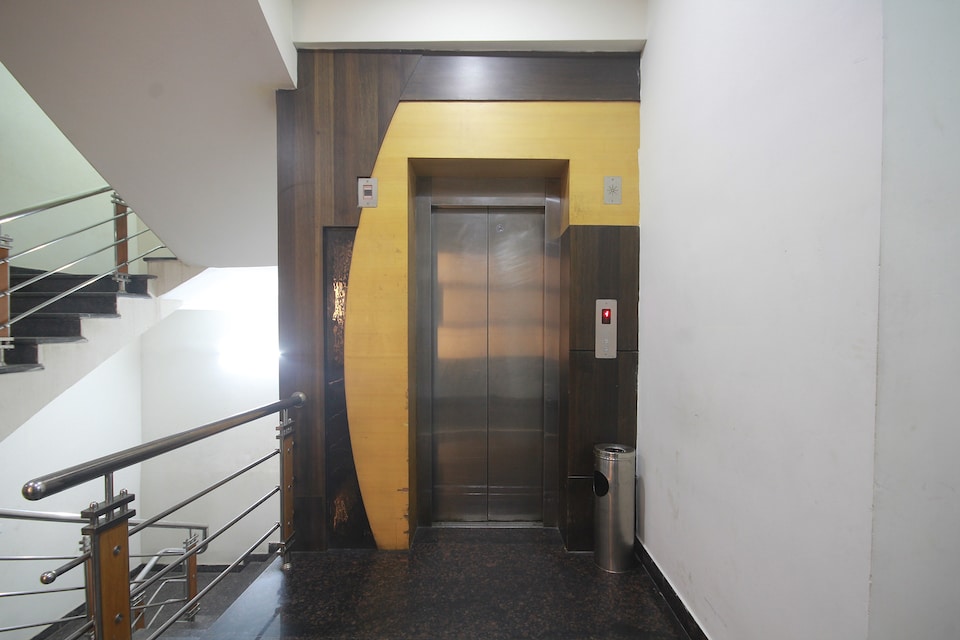 Capital O 46064 Midland Residency, Ukkadam, Coimbatore