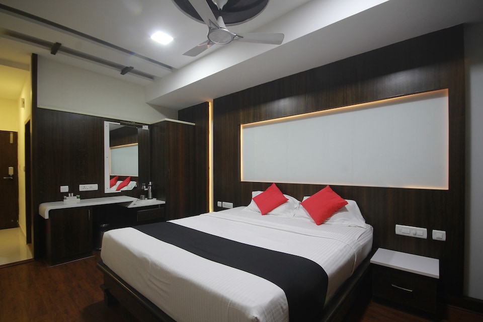Capital O 46064 Midland Residency, Ukkadam, Coimbatore