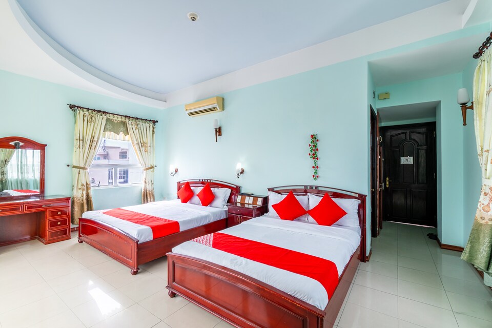 Super OYO 266 Golden Gate, Hai Chau District, Da-Nang